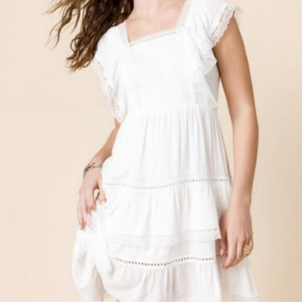 Francesca's Collections White Lace-Trim Mini Dress